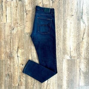 Nudie Jeans Slim Fit in Dark Blue